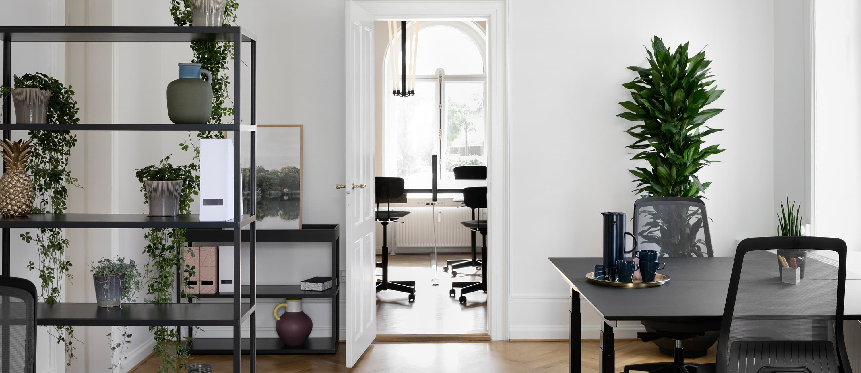 Private office for rent in Copenhagen with herringbone parquet and daylight